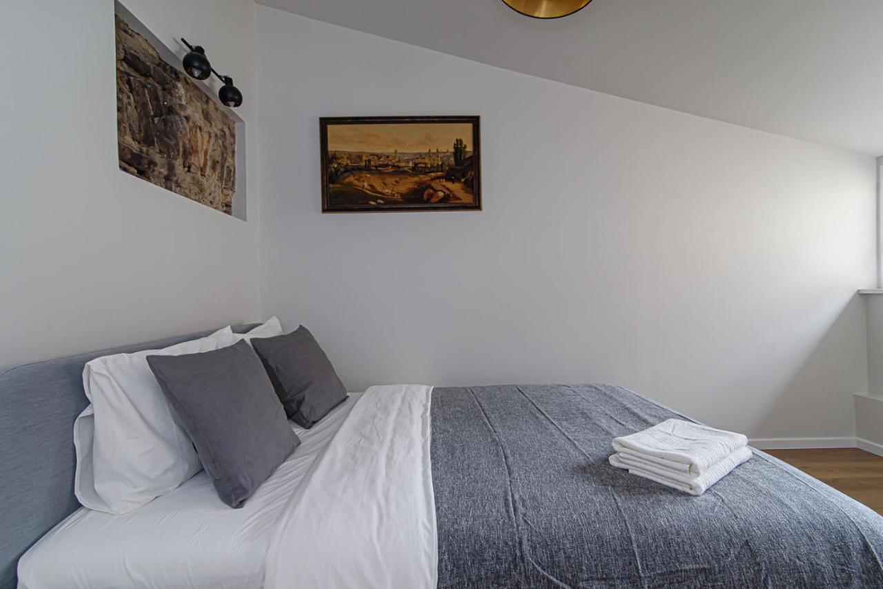 Zydu Str Two Bedrooms By Urban Rent